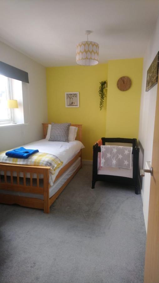 The Lansdowne Hideaway - Brought To You By Coastline Retreats - Newly Refurbished Town Centre, Close To Beach, Large Jet Bath With Tv, Netflix, Swing And Parking Included Apartamento Bournemouth Exterior foto